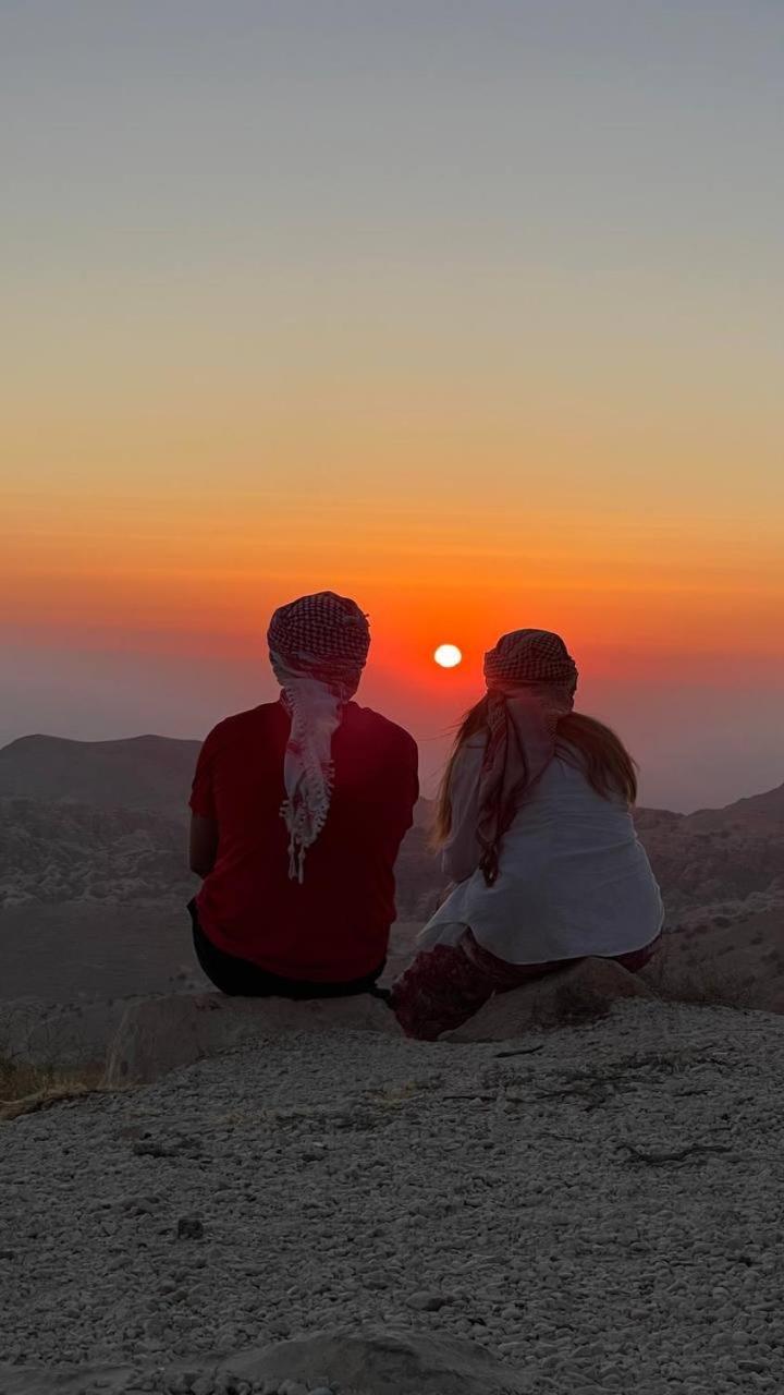 Little Petra Heritage Village Wadi Musa Bagian luar foto
