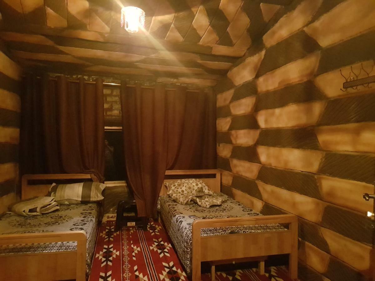 Little Petra Heritage Village Wadi Musa Bagian luar foto